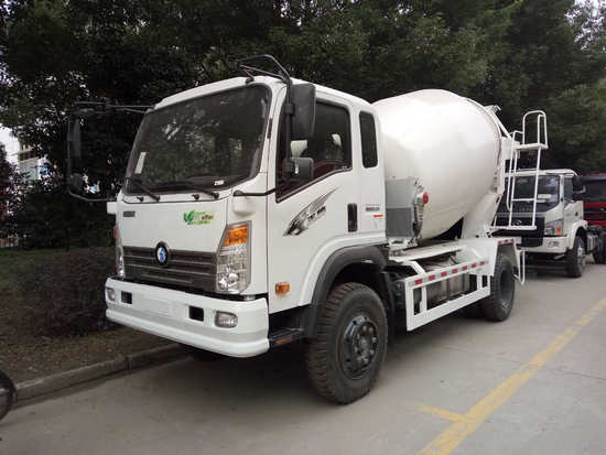 重汽王牌(5方6方)攪拌車