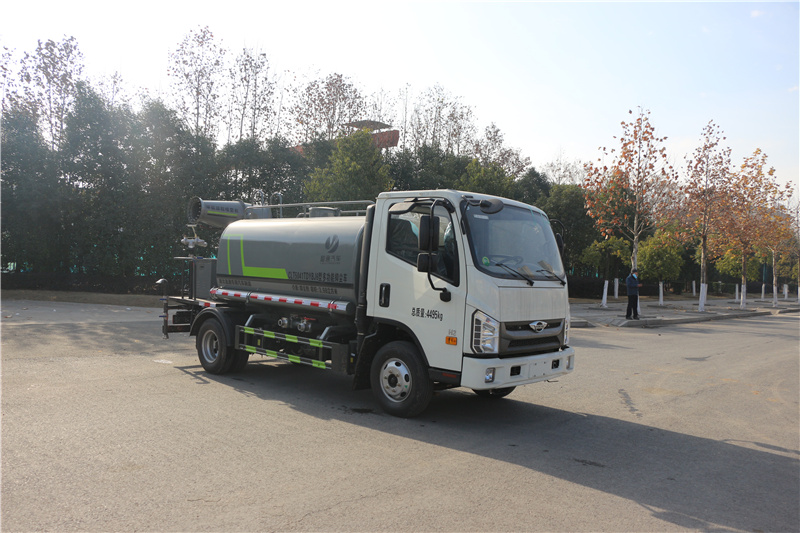 藍牌領(lǐng)航5方霧炮車_CLT5041TDYBJ6型多功能抑塵車