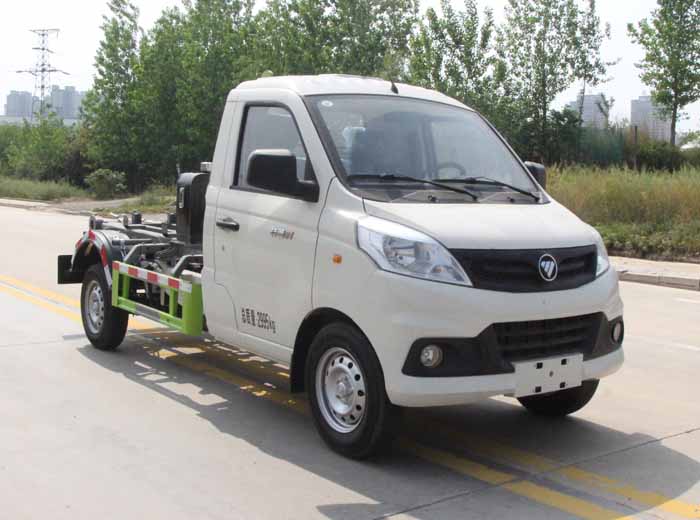 福田祥菱鉤臂式垃圾車|CLT5030ZXXBJ6A型車廂可卸式垃圾車